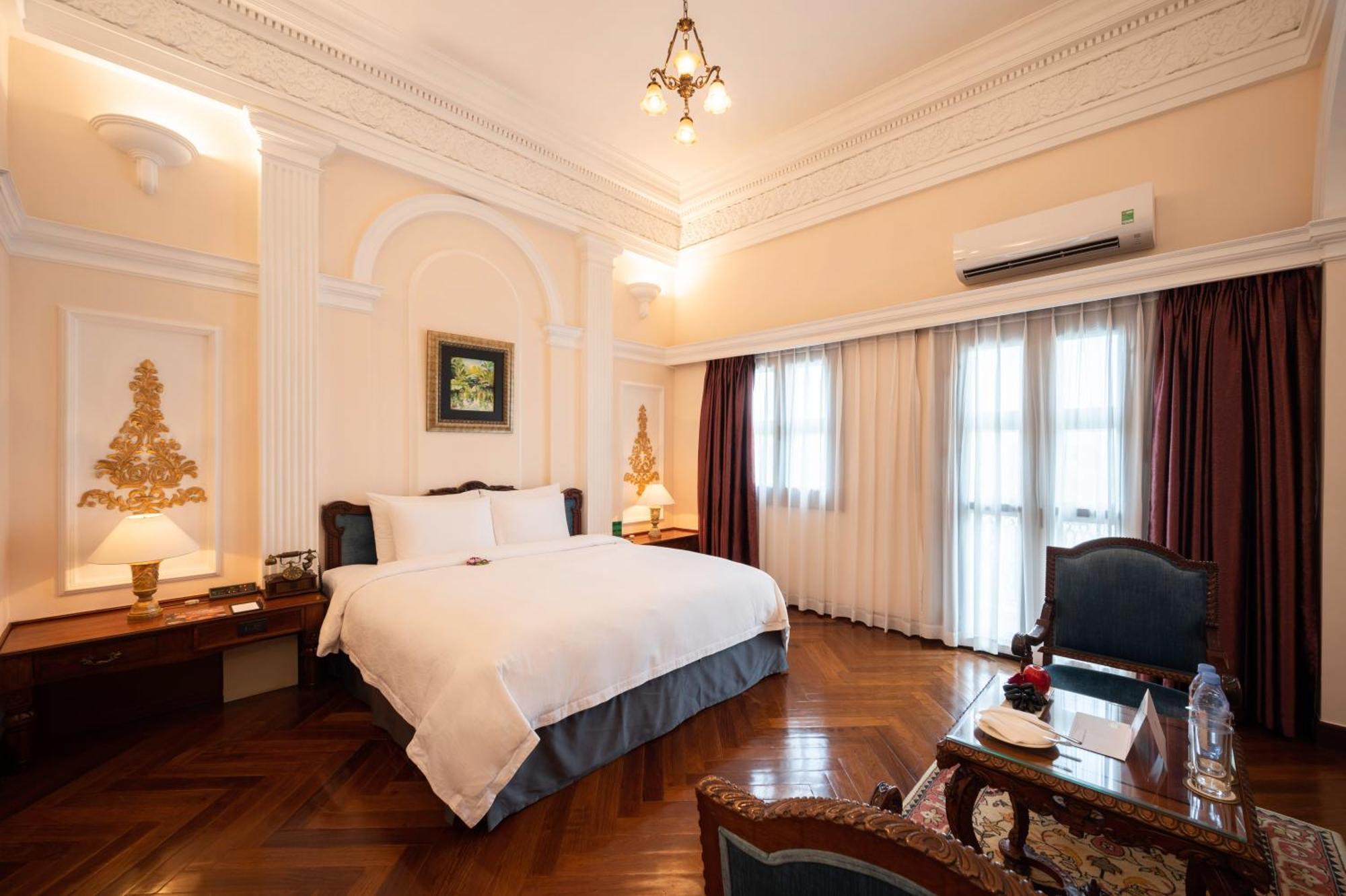 Hotel Majestic Saigon Hô Chi Minh-Ville Extérieur photo